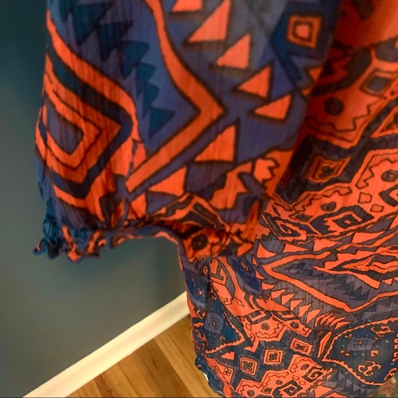 LUCKY Brand Short Sleeve Tie Front Lightweight Peasant Blouse Size Medium - Picture 5 of 8